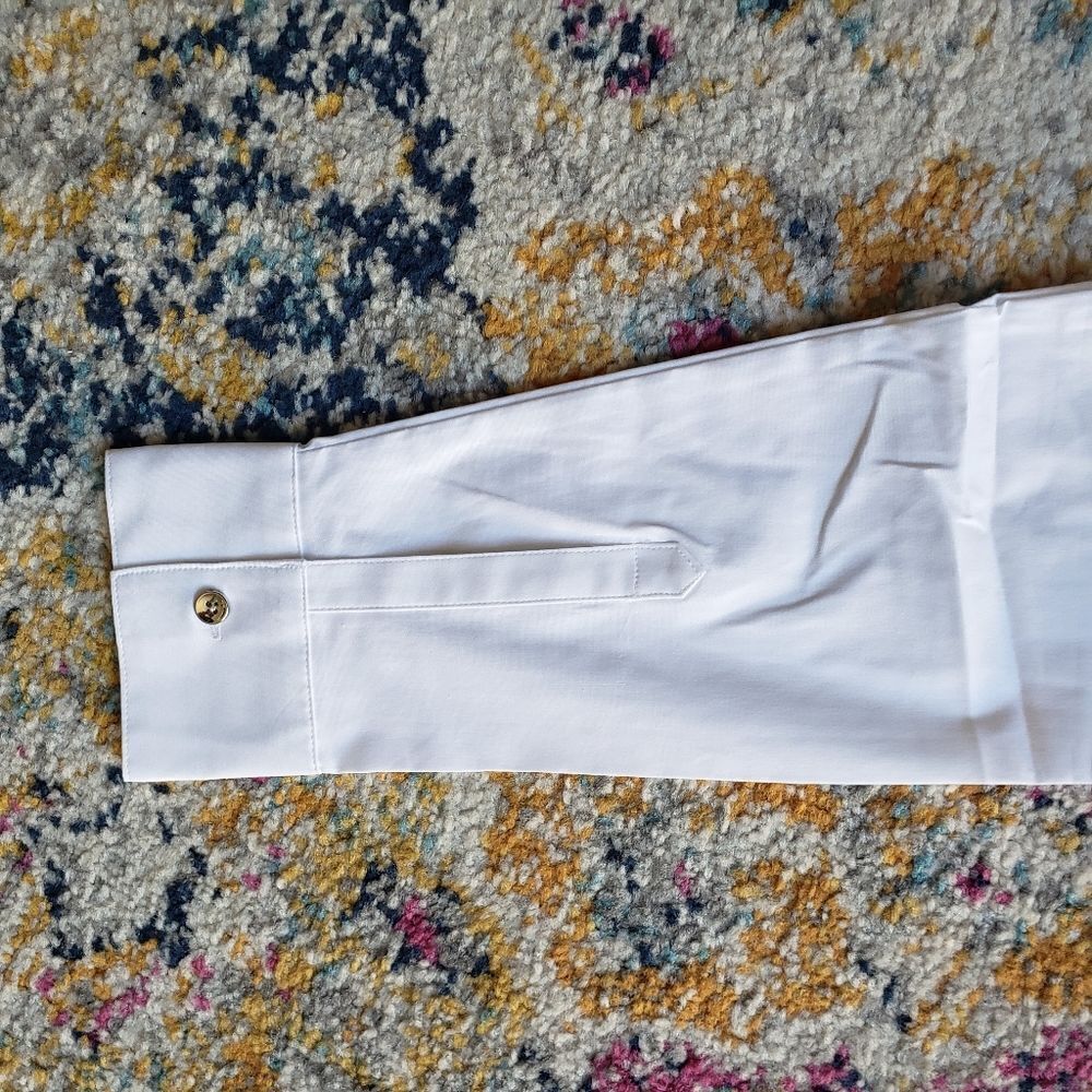 Express pleated blouse - Picture 8 of 13